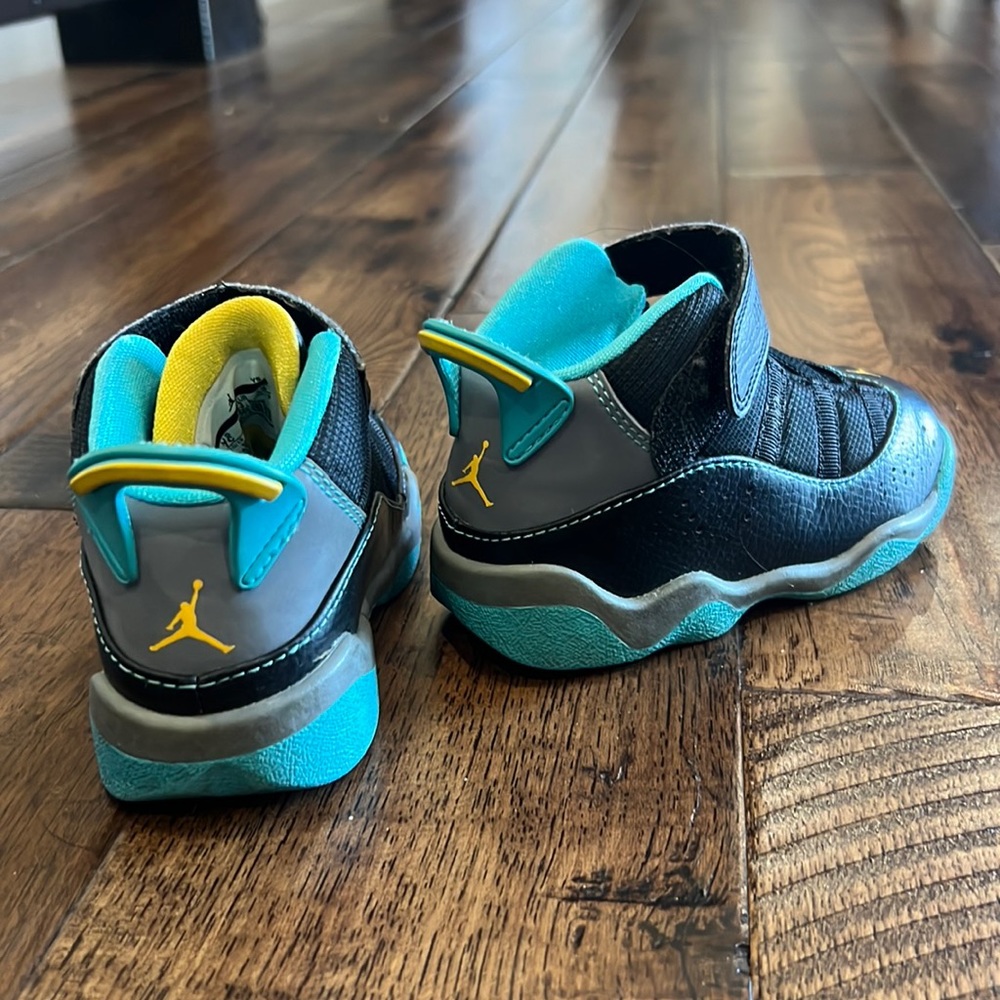 NIKE JORDAN TODDLER SHOES SIZE 7